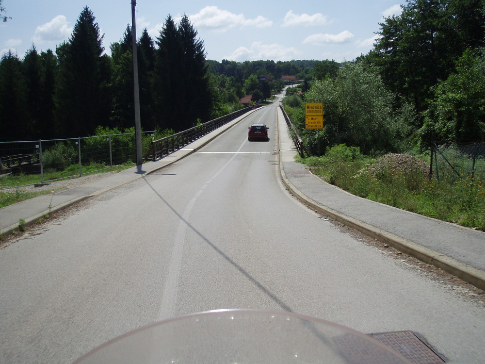 Belavići, most preko Mrežnice
